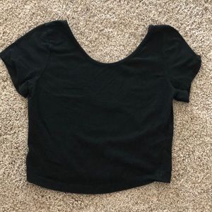 Brandy Melville black t-shirt crop top